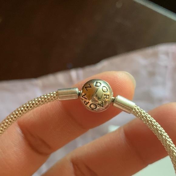 Pandora Moments Mesh Bracelet w/ NEW Marvel Themed Charms Bracelet - Picture 15 of 16